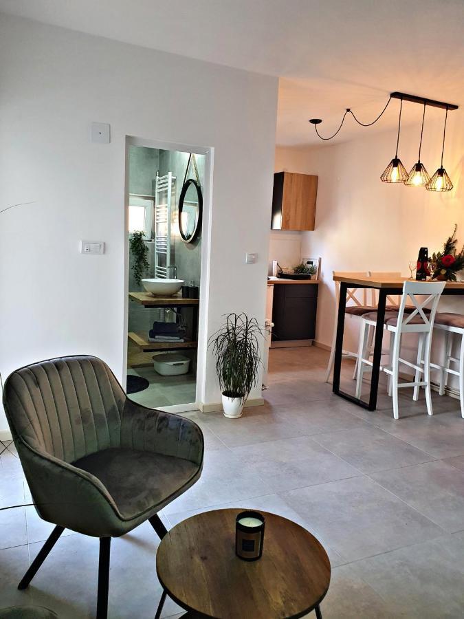 Luxor Apartmani 2 Vrnjačka Banja Exteriör bild